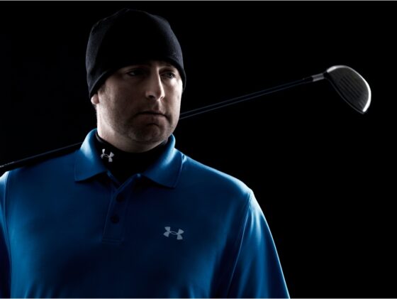 Golfprofi Steve Marino mit Cold Gear Mock in Kompression