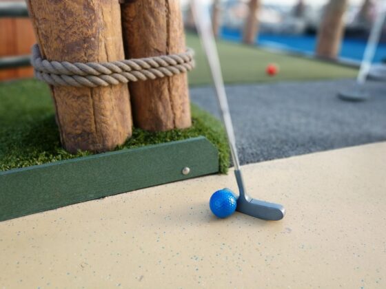 Adventure Golf